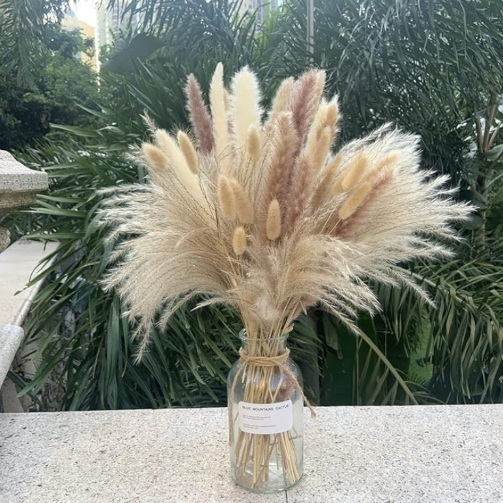 Natural Pampas Grass Bouquet
